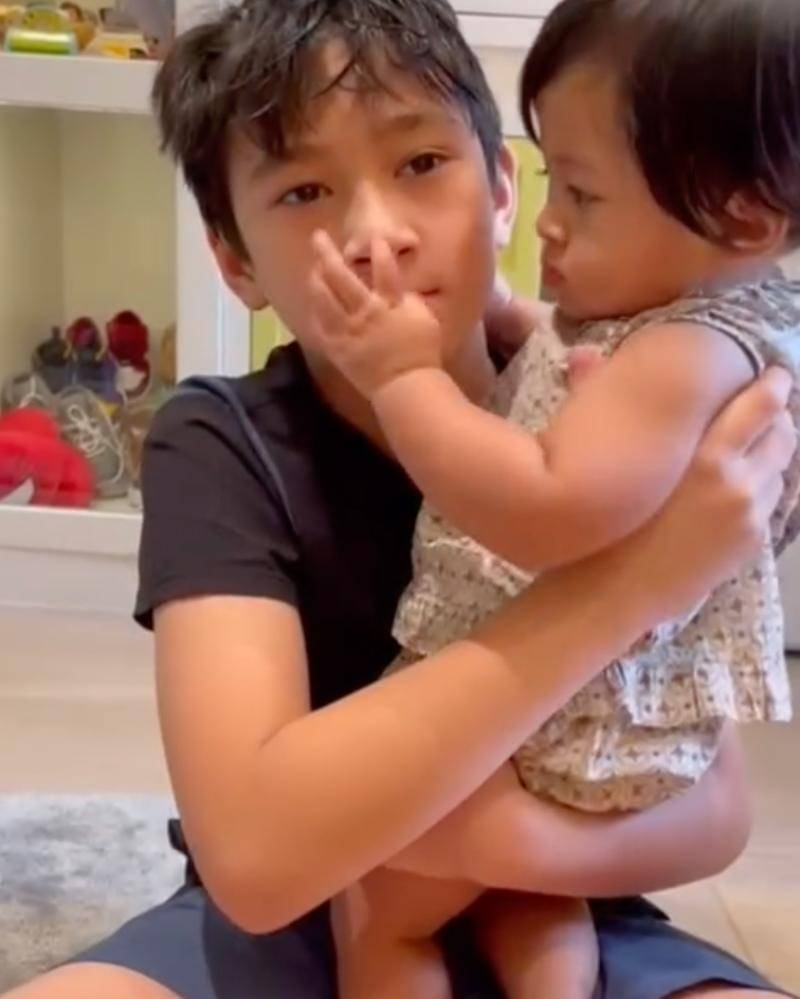 Instagram.com/raffinagita1717